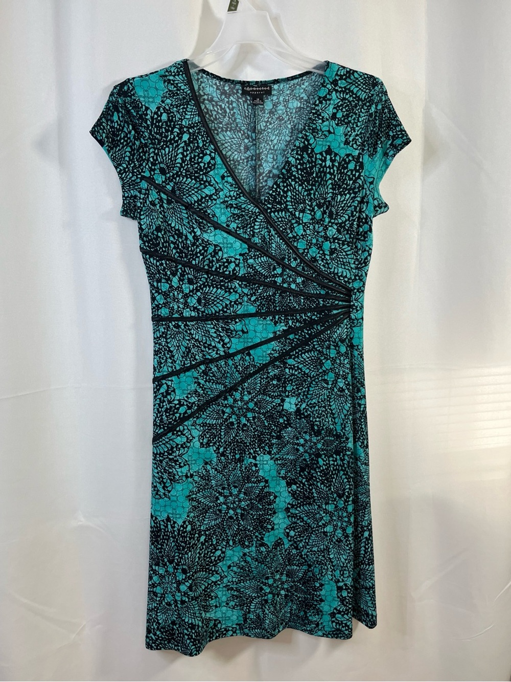 Connected Womens Apparel Sage Green Black Damask Faux Wrap Dress SL 12 NWOT